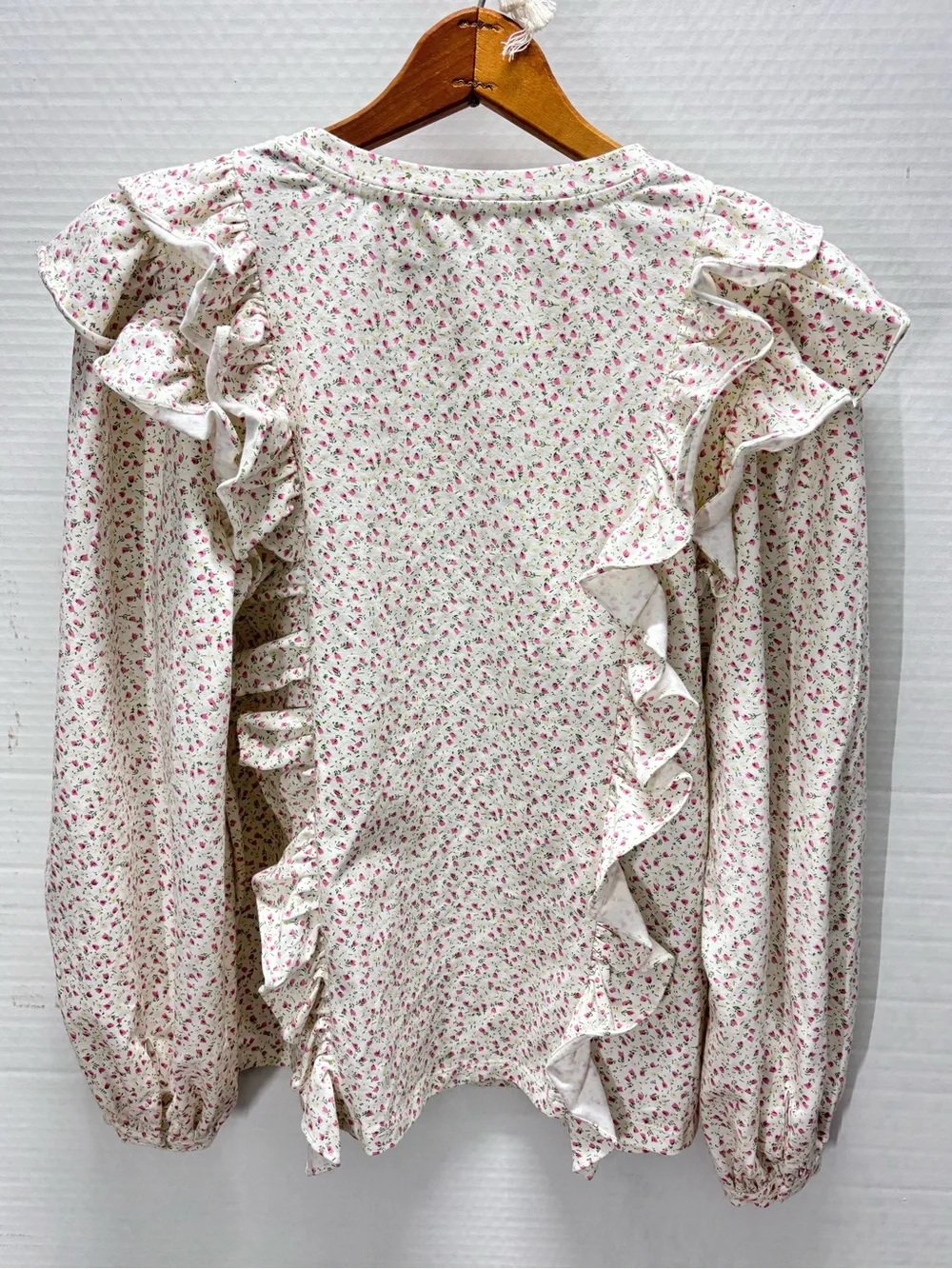 Anthropologie Blouse Dainty Pink Floral Print Ruffle Long Sleeve Blouse Large